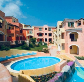 Santa Teresa Apartments